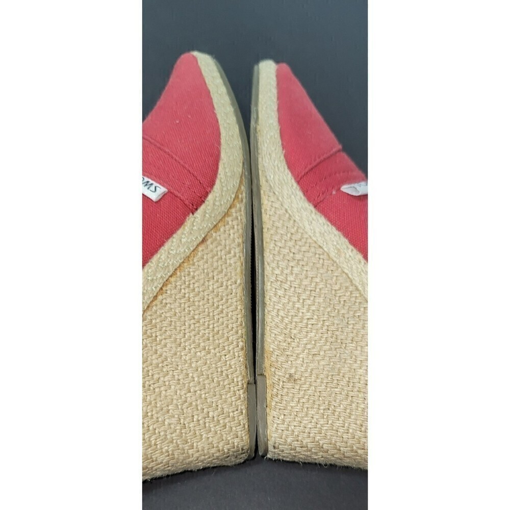 Tom's Red Canvas Wedge Espadrille - Size 9 - Picture 10 of 12